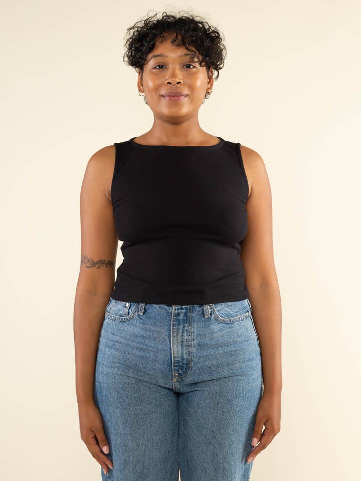 Camiseta sin mangas Valencia 2x1 | Boat Neck Basic para venta al por mayor de NLT