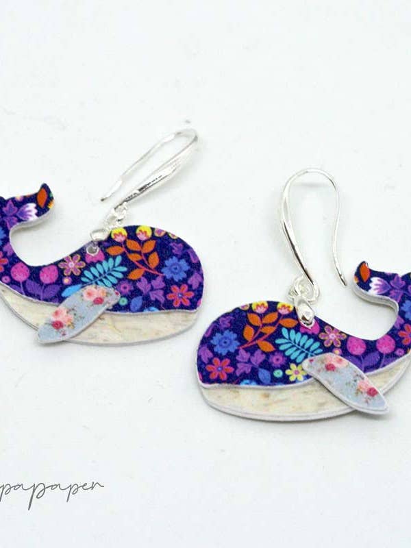 Orecchini balena con fiori in carta riciclata per la vendita all'ingrosso da parte di Pipapaper