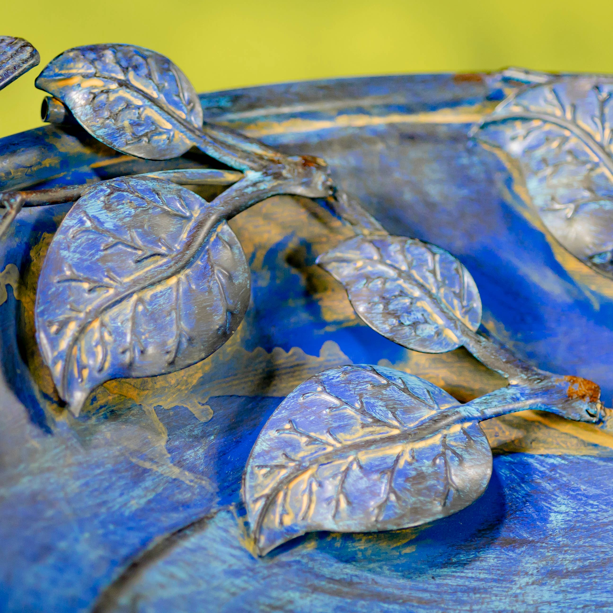 Zaer Ltd. International - Wholesale Bird Bath - 30.7" Tall Round Iron Birdbath with Rose & Bird Accents4