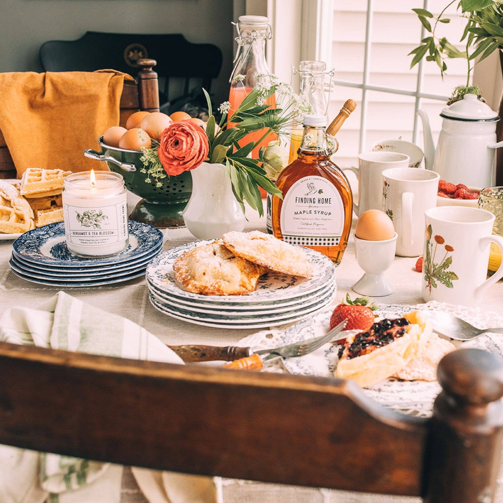 Finding Home Farms - Wholesale Maple Syrup - 100% Pure Organic Maple Syrup - 12 oz Decorative Glass5