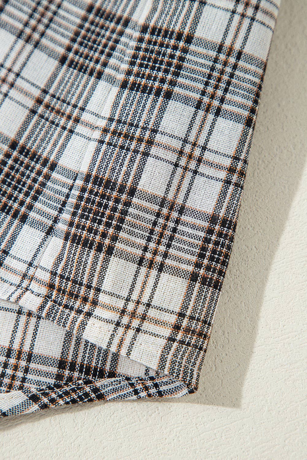 Lovesoft - Wholesale Shirt Jacket/Shacket - Women's - Checkered Print Loose Fit Buttoned Hooded Shacket18