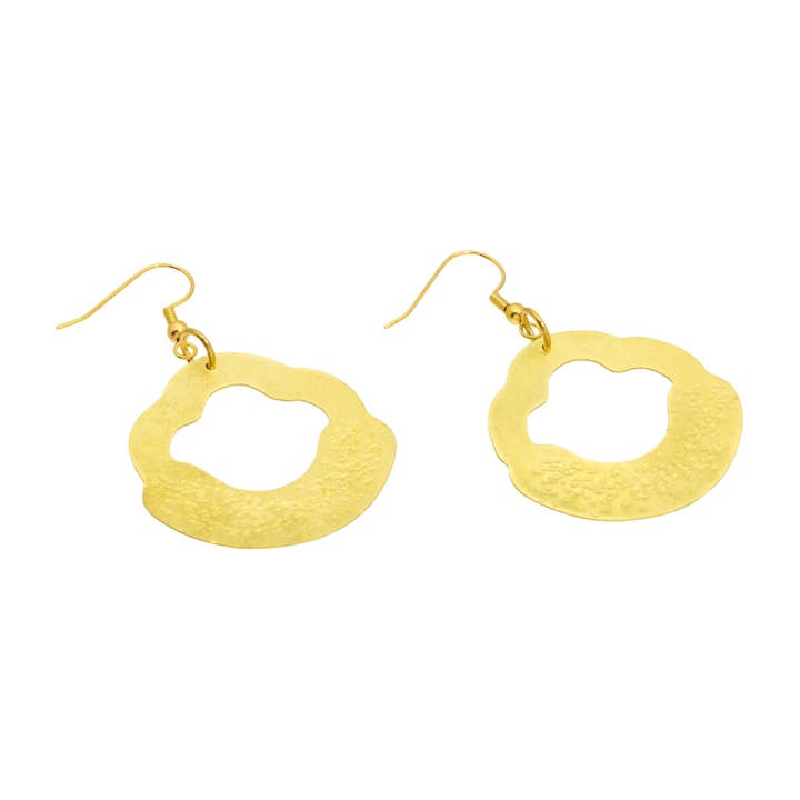 Orecchini Petite Rocco in ottone spazzolato per la vendita all'ingrosso da parte di Exclusive SB Jewelry