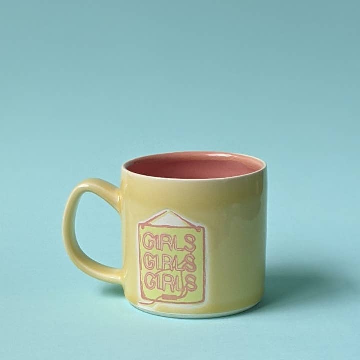 Tazza per ragazze e ragazze. per la vendita all'ingrosso da parte di City in Bloom Ceramics