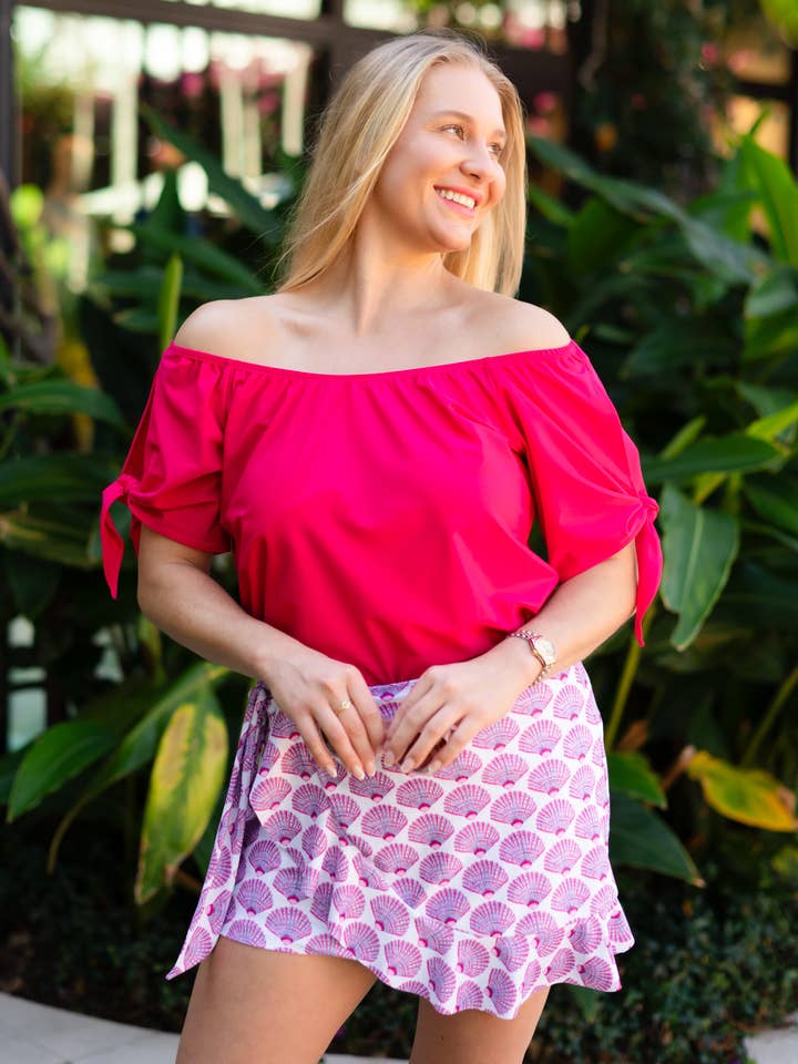 Top Daisey Hecho en EE. UU. Hombros Descubiertos Primavera Verano Resort para venta al por mayor de Patti Biggs