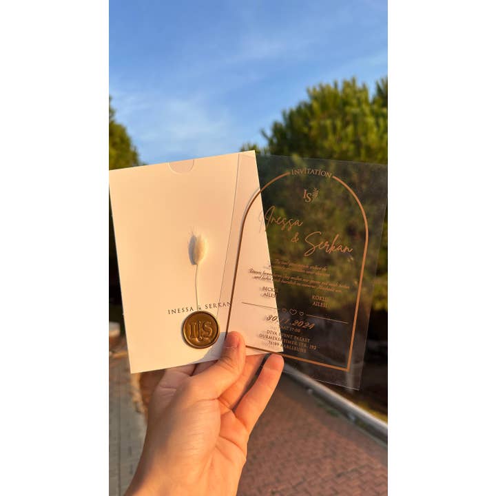 Inviti personalizzati in acrilico per matrimoni e quinceañera per la vendita all'ingrosso da parte di Faire Part Cards