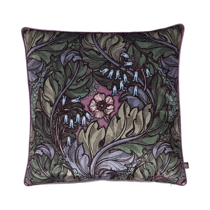 UW Home – wholesale Throw/decorative pillow – Rambleicious Cushion Laurence Llewelyn-Bowen Multi 55x55cm