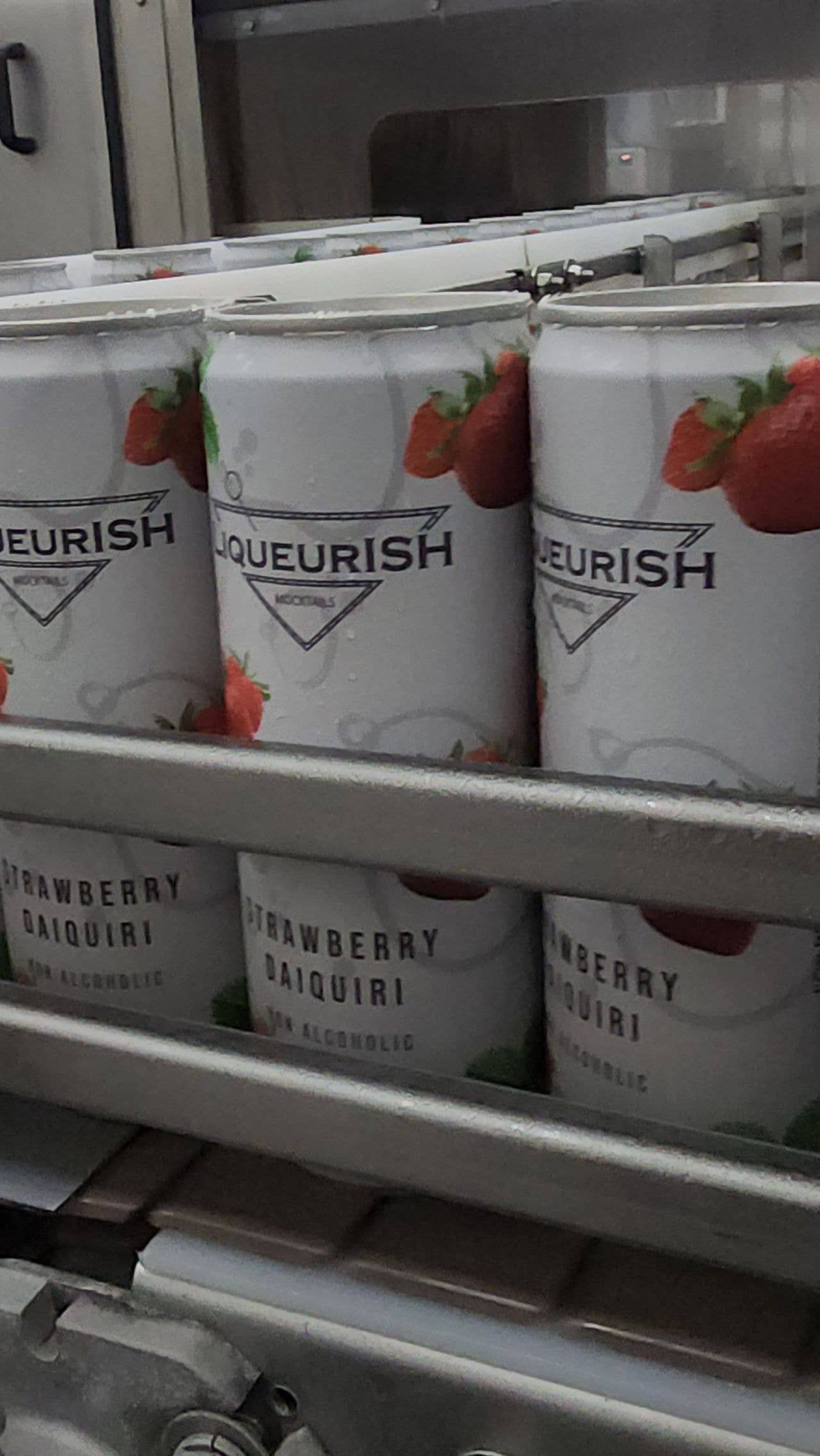 Liqueurish - Vente Apéritifs sans alcool/mocktails - Mocktails Premium Liqueurish - Daiquiri à la Fraise5