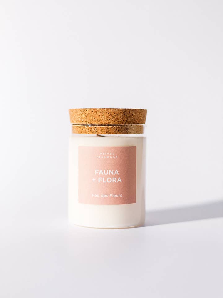 Candle Fauna & Flora - 320gr for wholesale by Feu des Fleurs