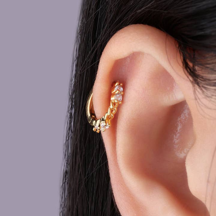 oumo jewelry - Wholesale Huggie Earrings - Chain-Shaped Gemstone Hoop1