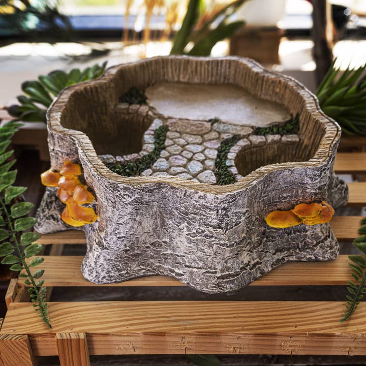 Pacific Trading - Wholesale Plant Pot - 12580 Tree Stump Planter Display