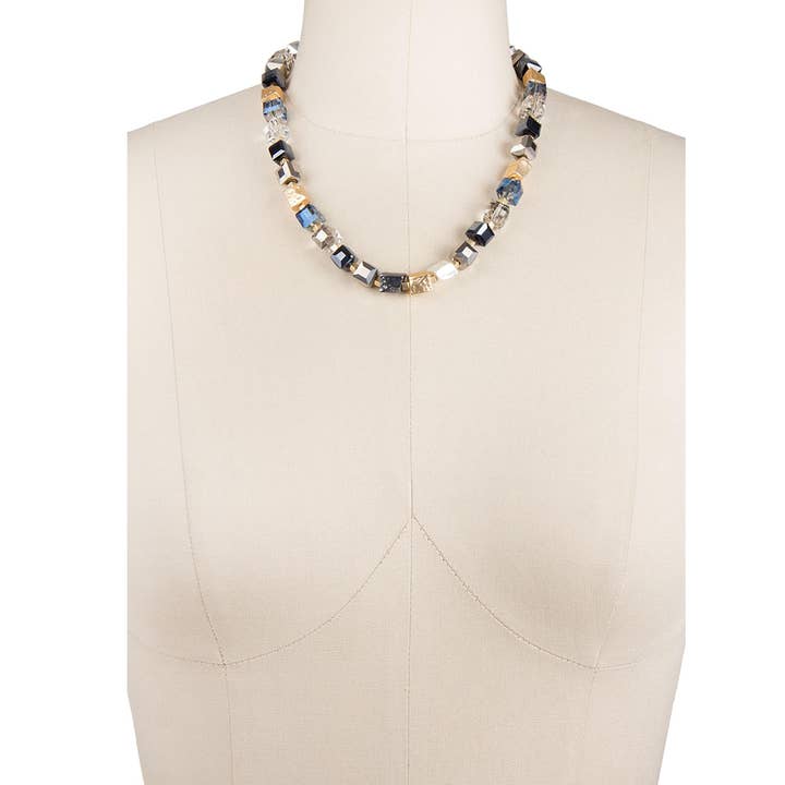 SAACHI - Vendita all'ingrosso Collane di perline/perle - Collana con perle di vetro sfaccettate e pietre2