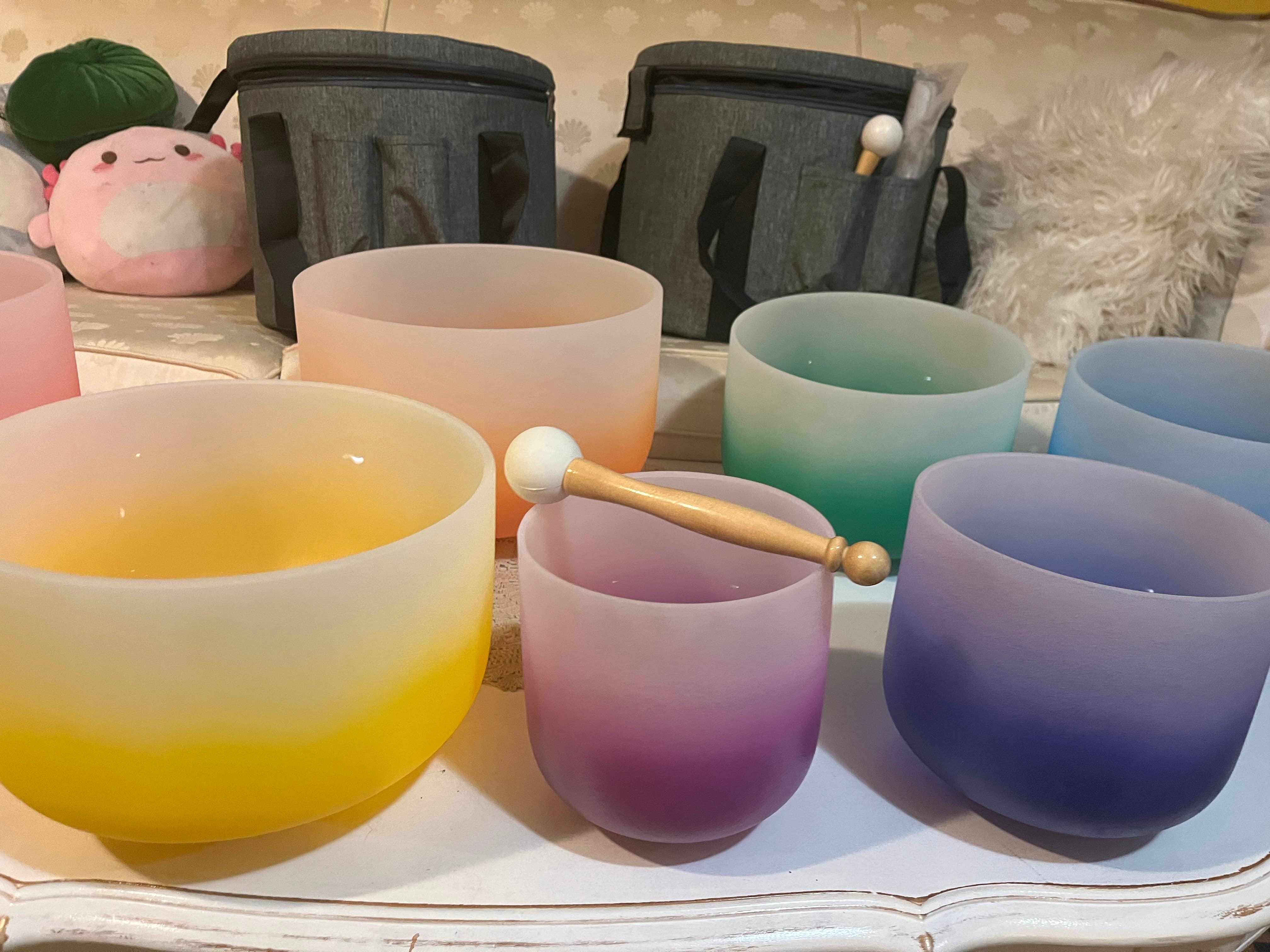 Heritage good Nepal - Vente Accessoire de méditation - Set artisanal de 6 bols chantants en cristal de 15 à 30 cm - Accord parfait0