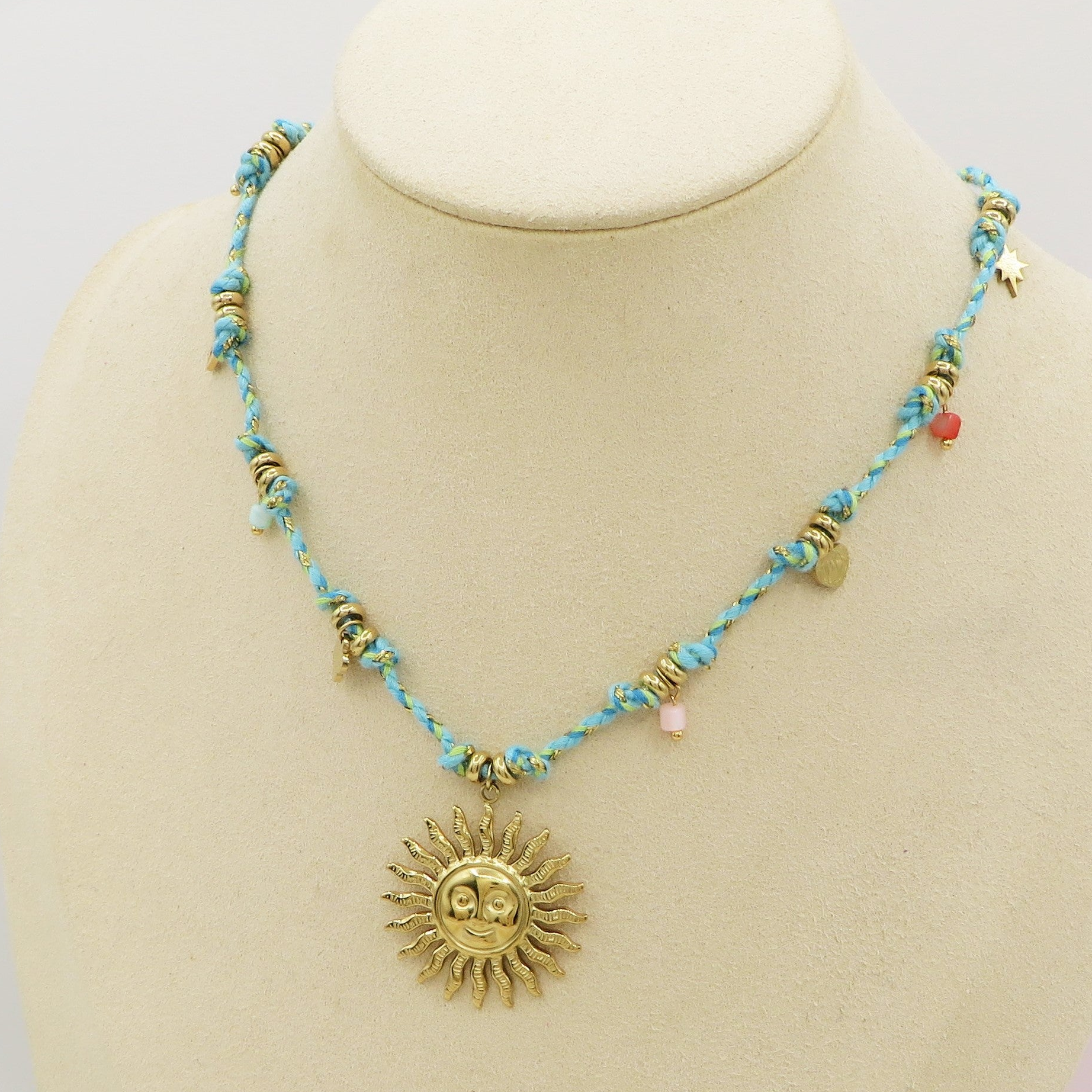 Daemon srls – Engroshandel Halskæde med vedhæng – SOLEA COLLANA - Rustfrit stål - Flettet halskæde med sol og ædelsten7