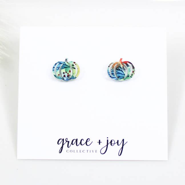 Boucles d'oreilles citrouille d'automne, boucles d'oreilles en acrylique pour la vente par Grace + Joy Collective