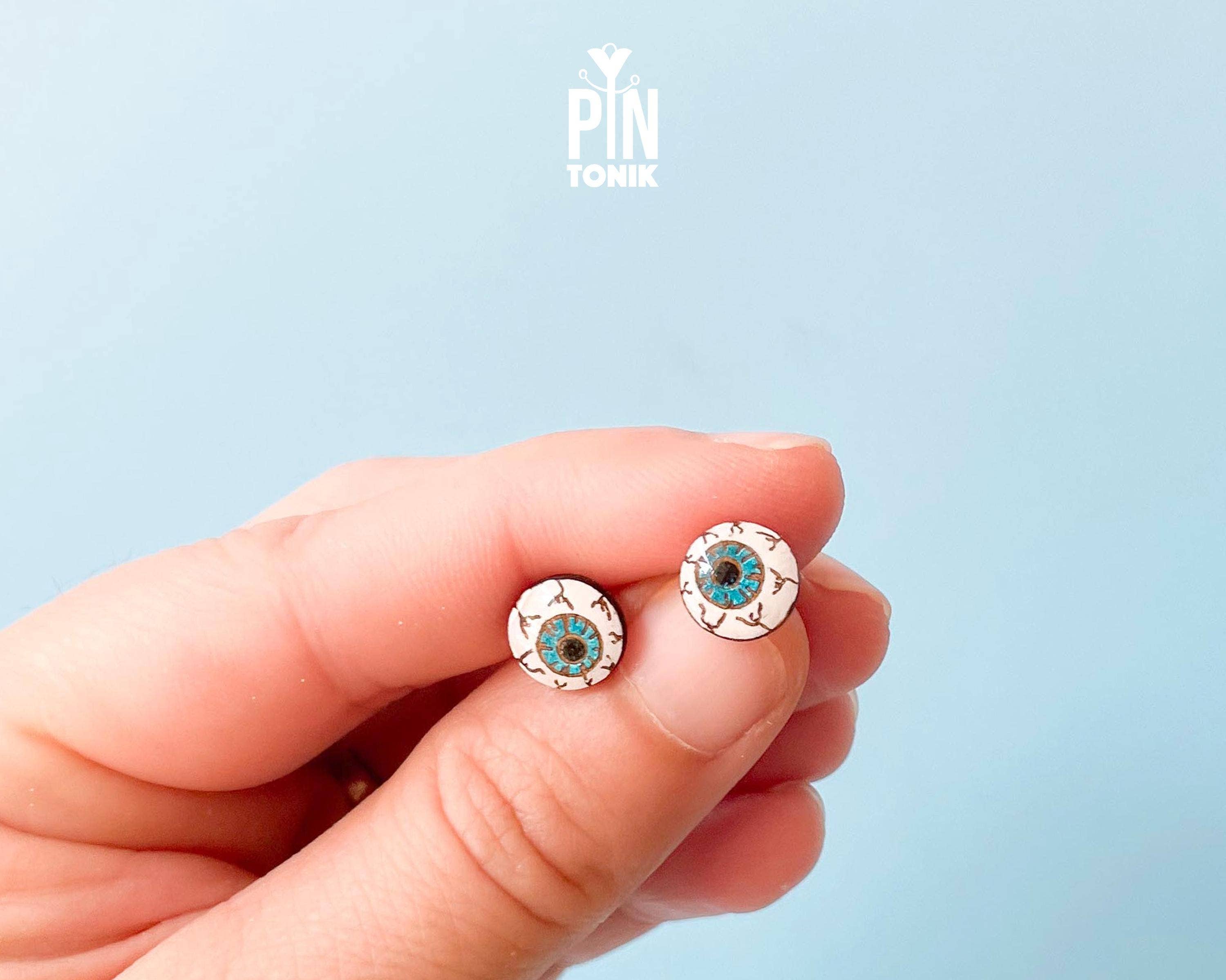 PinTonik - Wholesale Stud/Post Earrings - Spooky Eyeball Earrings - Creepy Halloween Accessories1