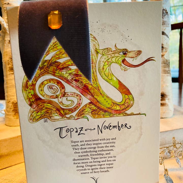 Give A Fig – Engroshandel Fødselsdagskort – Dragon Birthstone Card, Fløjl Bogmærke - Juni4