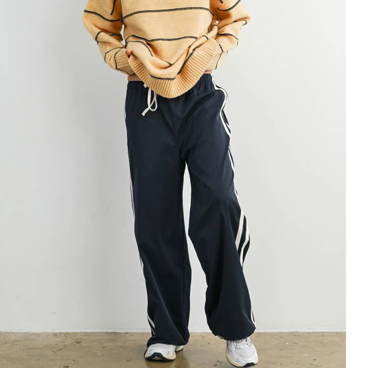 BUTTERMELON - Wholesale Pants - Women's - Striped Drawstring Wide-Leg Cuffed Pants - BMP80221