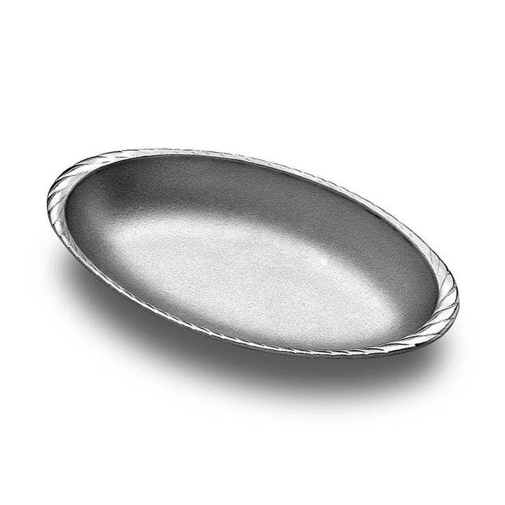 Gourmet Grillware Medium Oval Au Gratin for wholesale by Wilton Armetale and Gourmet Grillware