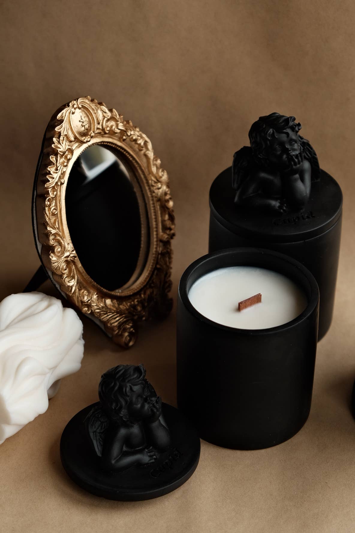 ECLAT DE L'AUBE – wholesale Novelty candle – Scented candle in jar - Cupid sculpture2