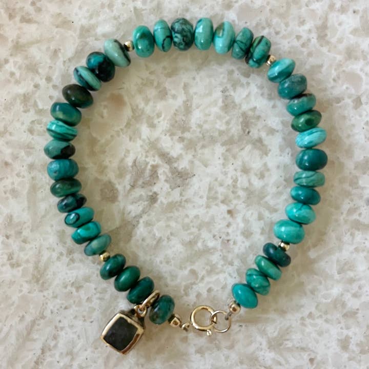 House of Olia - Wholesale Beaded Bracelet - Discrez Chryscolla Stone & Onyx Cube Charm Gold Bracelet