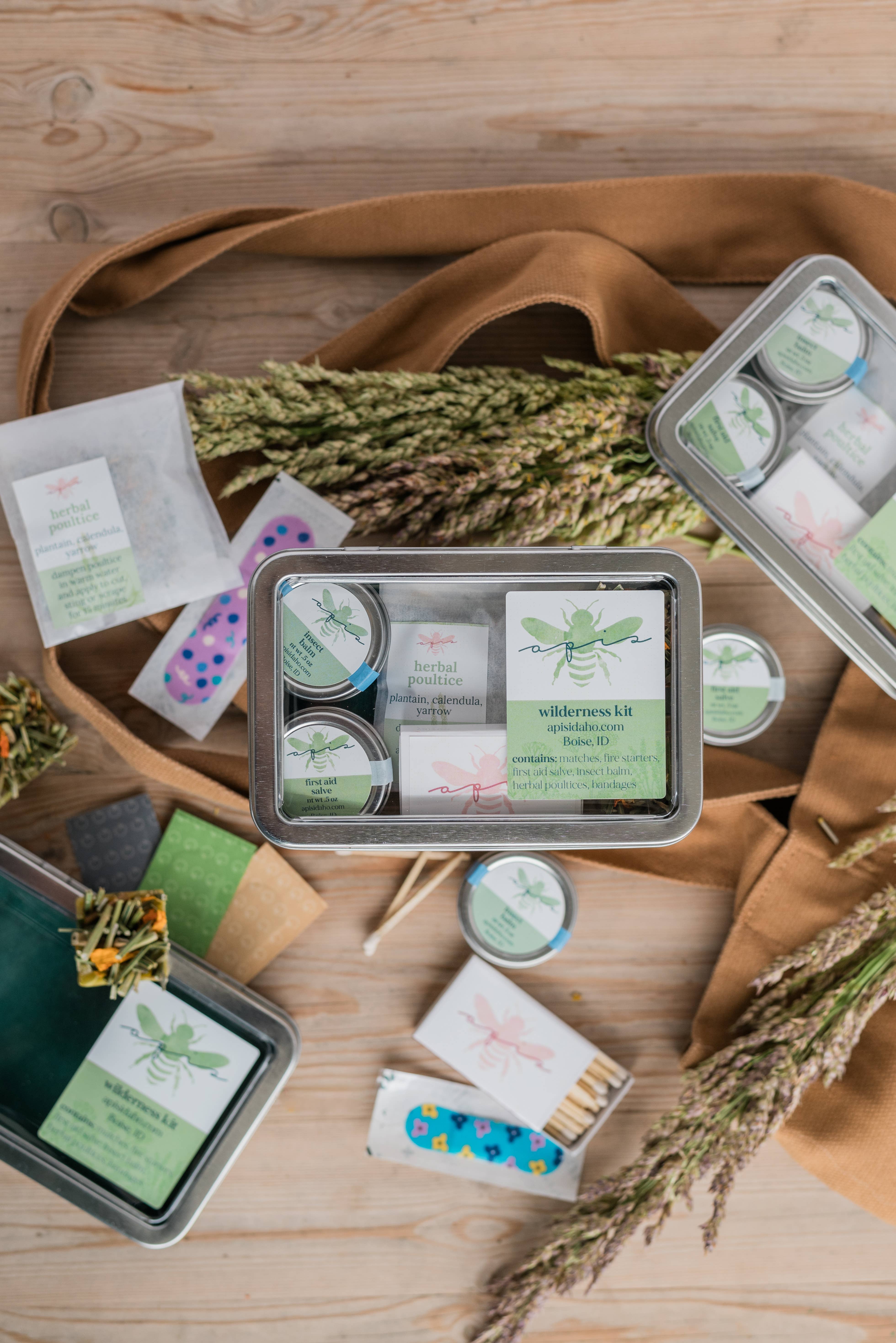 apis - Wholesale Gift Box - gift box, wilderness kit2