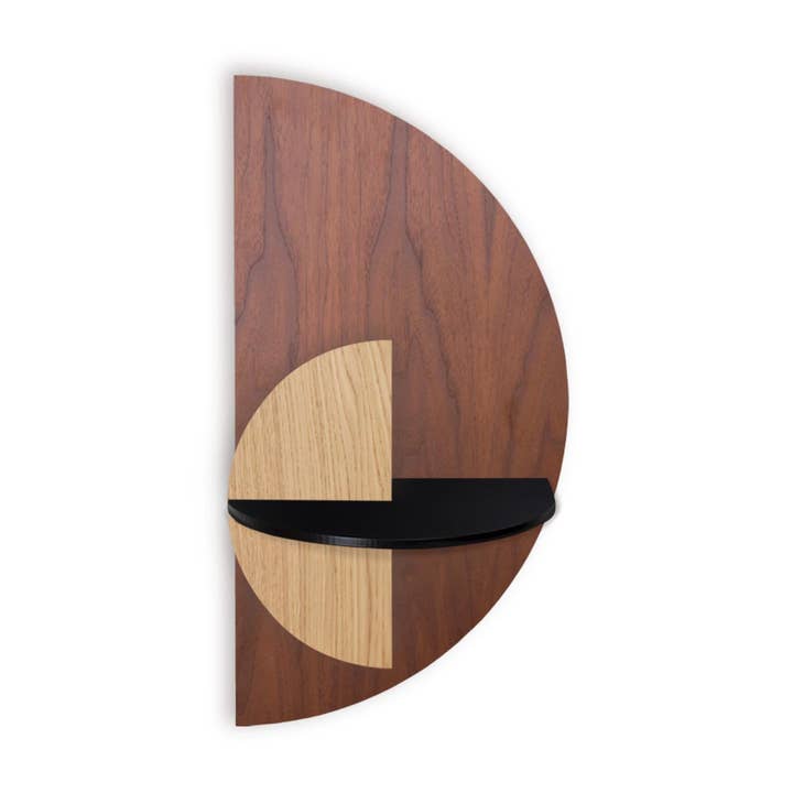 Alba slankt flydende natbord · Halvcirkel i valnød for engroshandel hos Woodendot