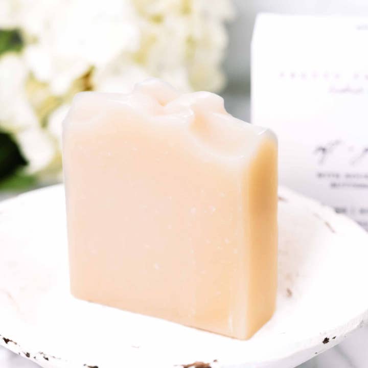 Pretty farm girl - Wholesale Bar Soap - Soft + Gentle Buttermilk Fragrance Free Tallow Soap1