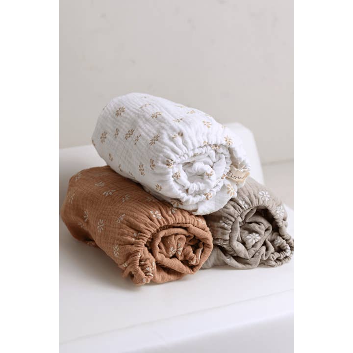 TISU - Wholesale Changing Mat/Pad Cover - Baby - TISU diaper changing pad cover, Cream Daisy