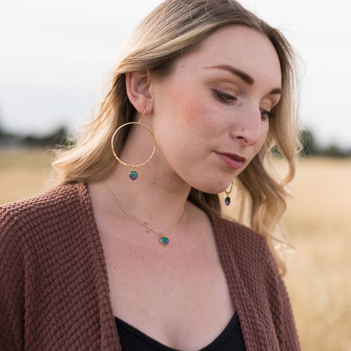 Moxie Collective (formerly Atonement Design) - Wholesale Choker/Collar - Iridescent Quartz Heart Choker6