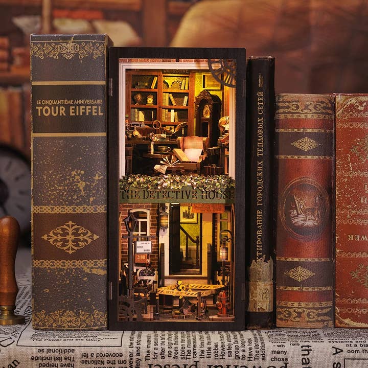 Hands Craft Intl - Wholesale DIY Craft Kit - DIY Book Nook Kit: Rose Detective Agency with Dust Cover