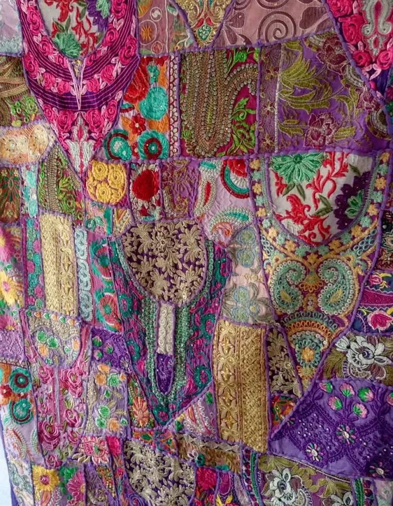 GYPSY STUDIO – wholesale Tapestry/textile – Wall Tapestry Indian Patchwork Wall Hanging Vintage Sari 5
