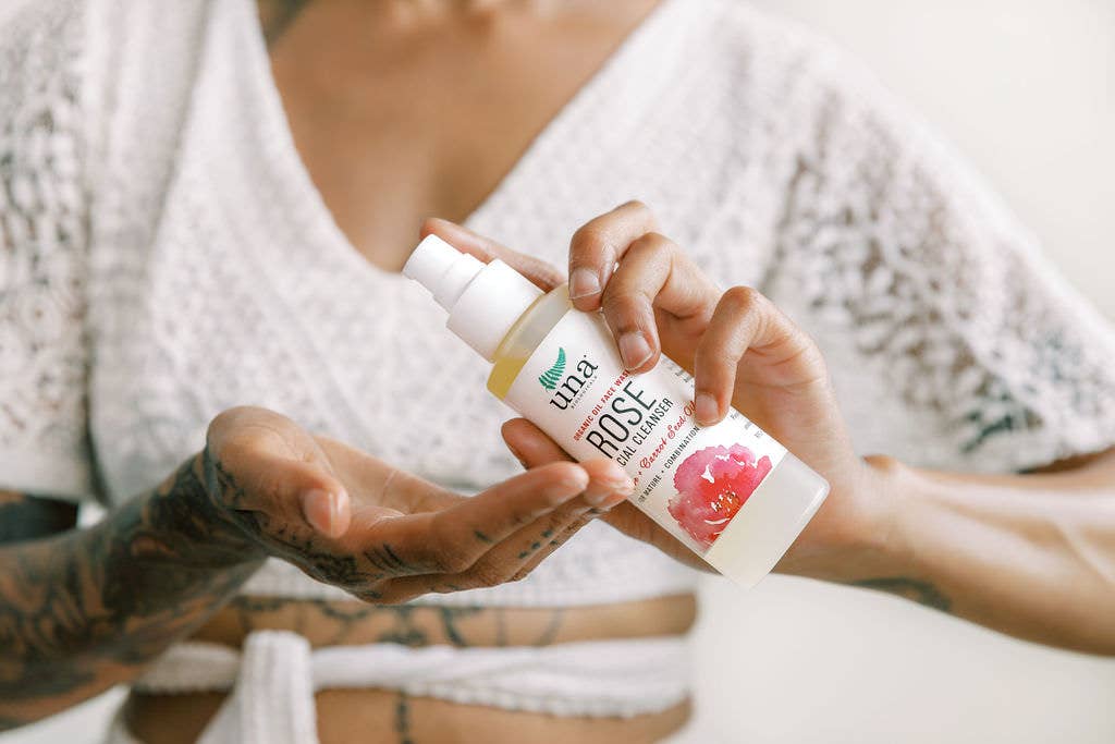 Una Biologicals - Wholesale Facial Cleanser - Rose Gentle Facial Cleanser3