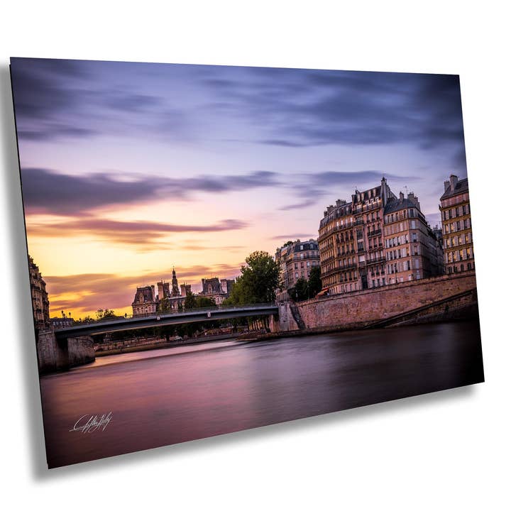 Pont St Louis Paris Art Mural | Scène de Coucher de Soleil pour la vente par Clifton Haley Photography