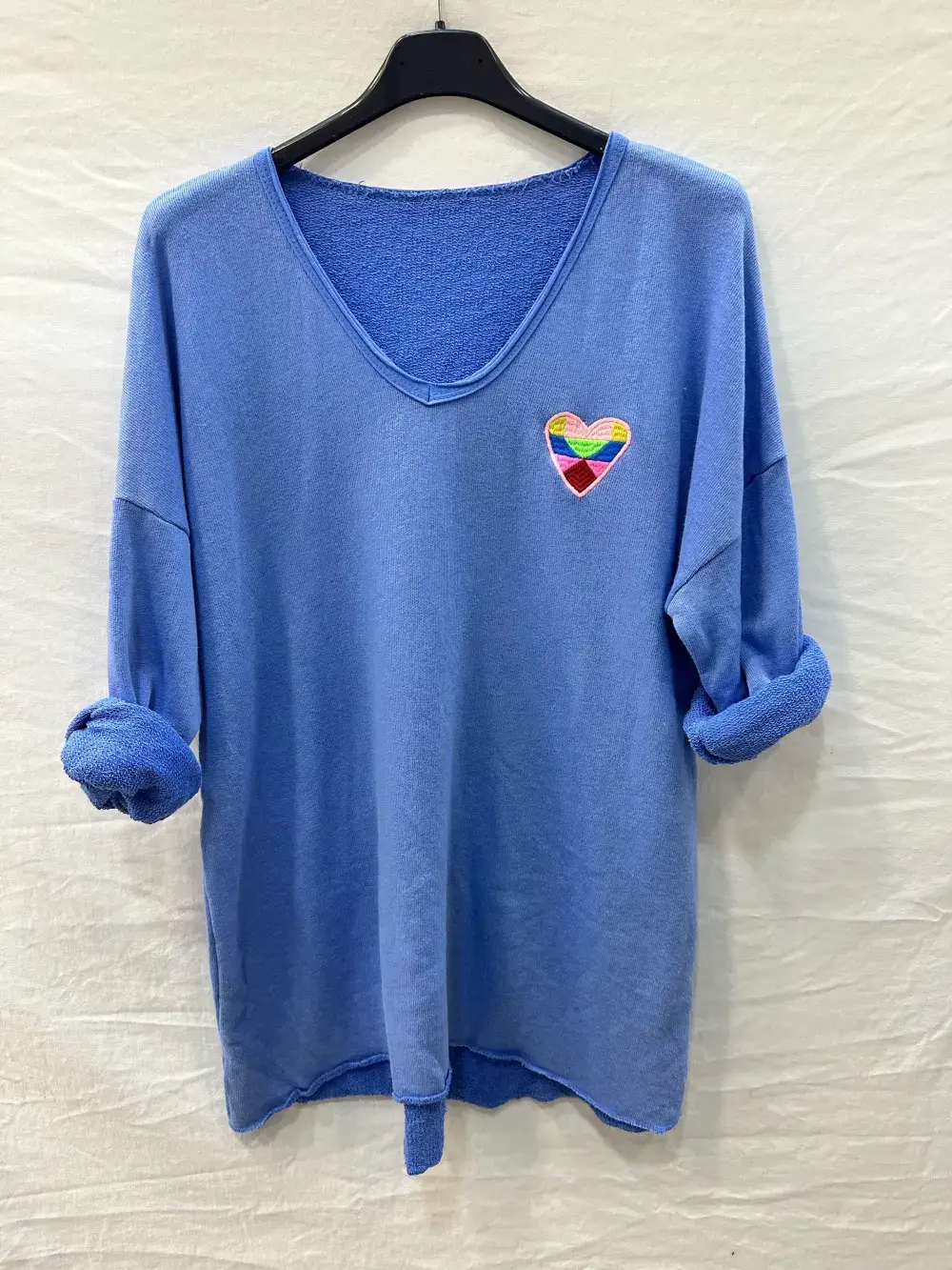 Mimi & Gogo - Wholesale Sweatshirt - Women's - Embroidered heart sweatshirt in multiple colors @5105_SweatMultiCoeu12
