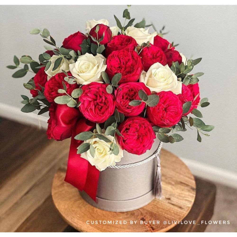 UNIKPACKAGING – wholesale Gift box – Set of 3 Round Flower/Gift Boxes with Tassel Detail8