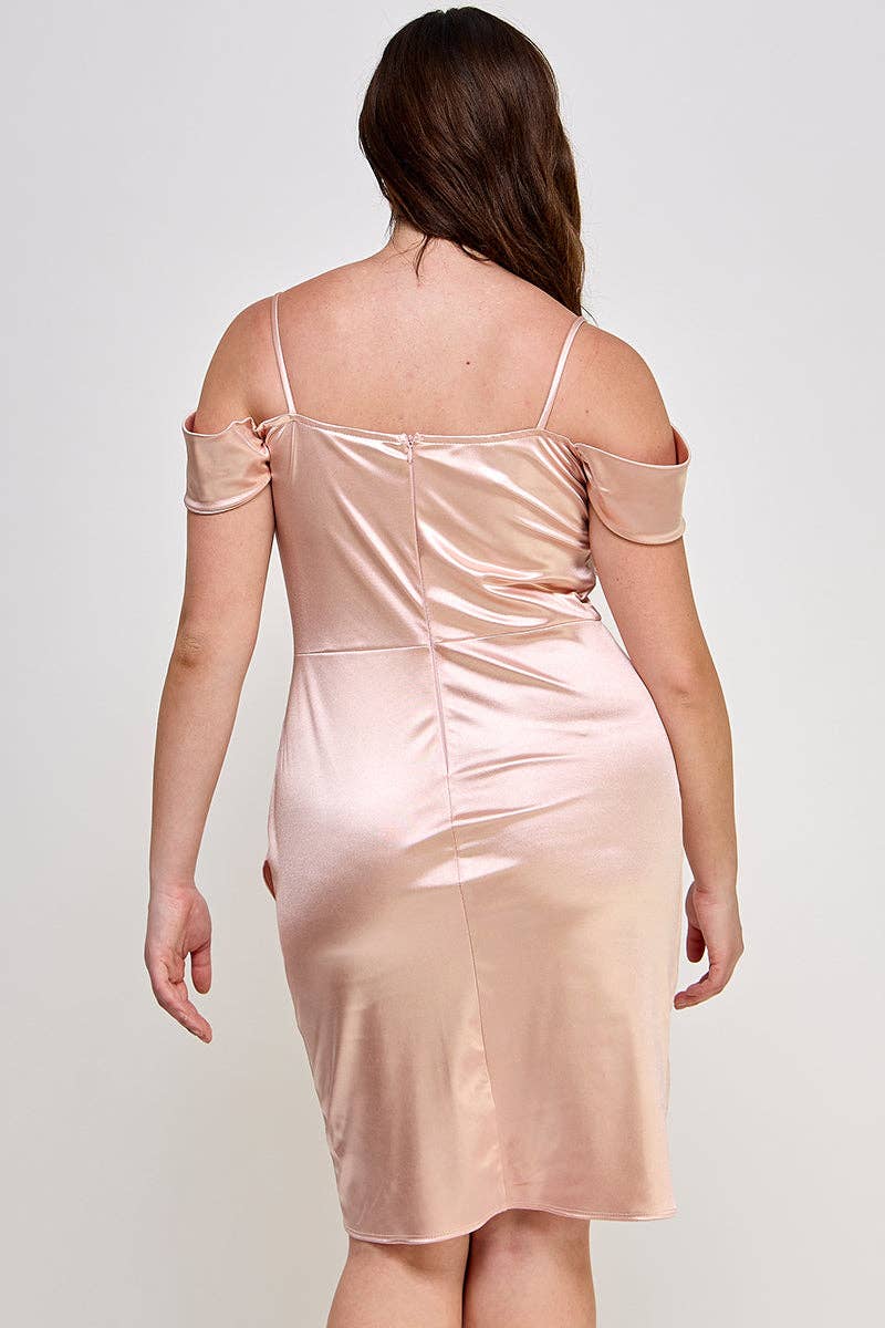 ARA USA – wholesale Dress – Women's – 6785 (Plus Size Off shoulder Shirring Satin Dress)18