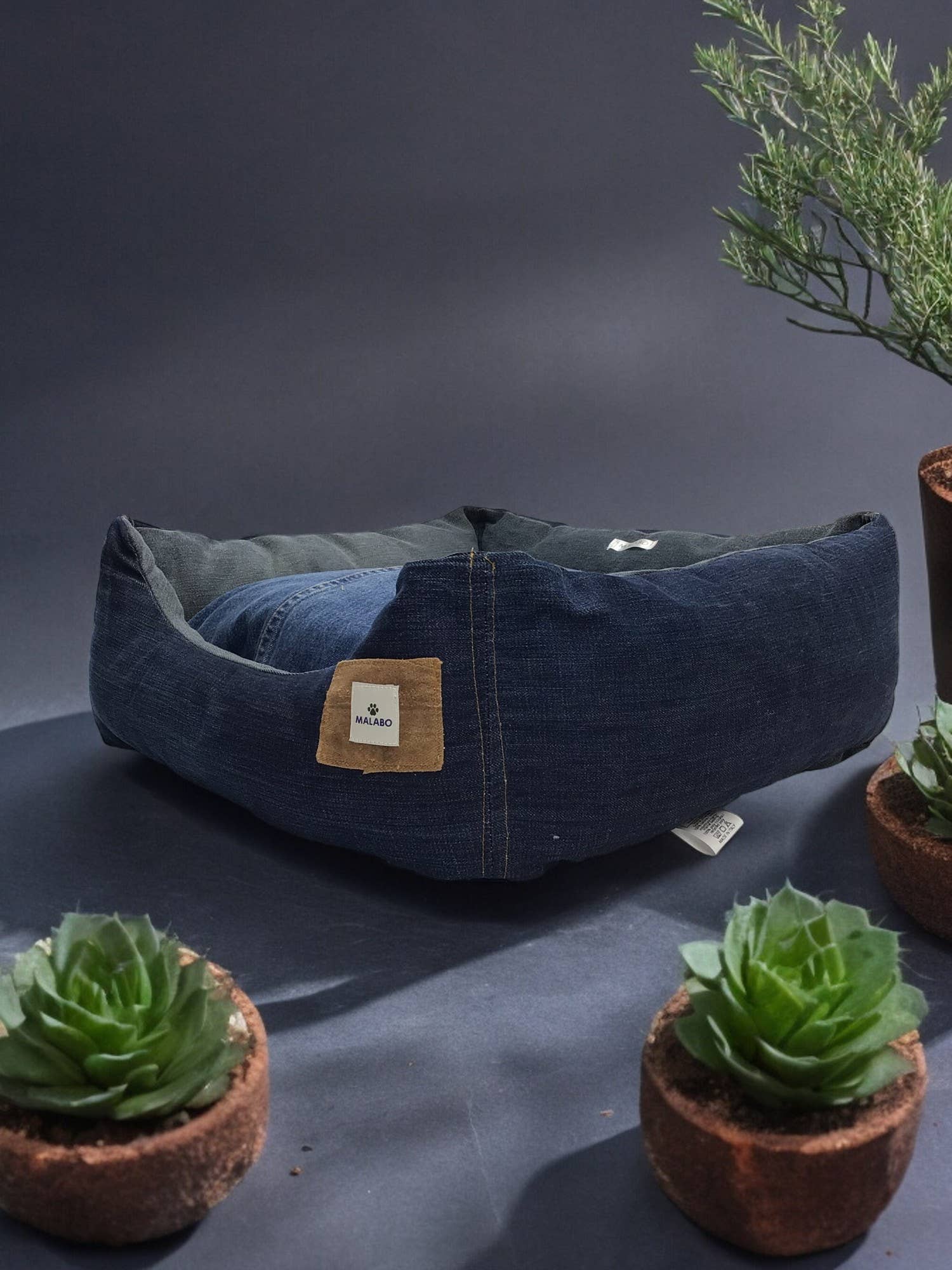 MALABO - Vente Coussin de caisse – chien - Panier pour chien ELDORADO 40x40 cm éco-conçu5