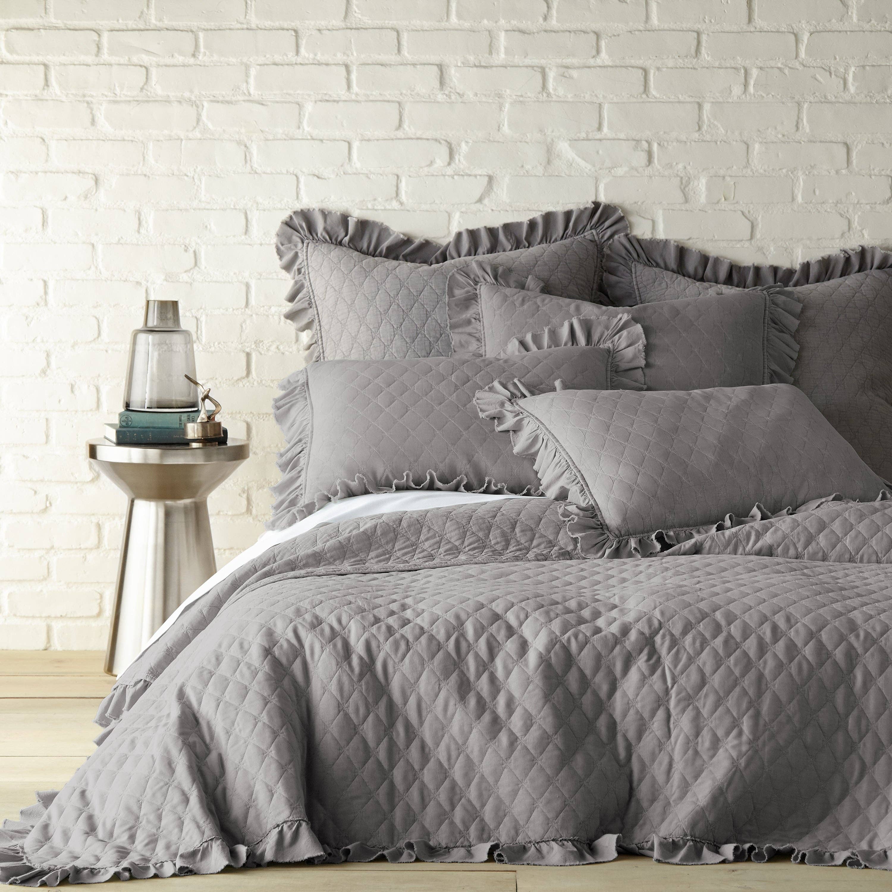 Stonewash Grey Quilt Set for wholesale on Faire1
