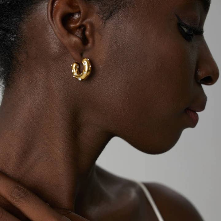 MeloMelo - Wholesale Hoop Earrings - Freya - Starburst Thick Nugget Creoles1