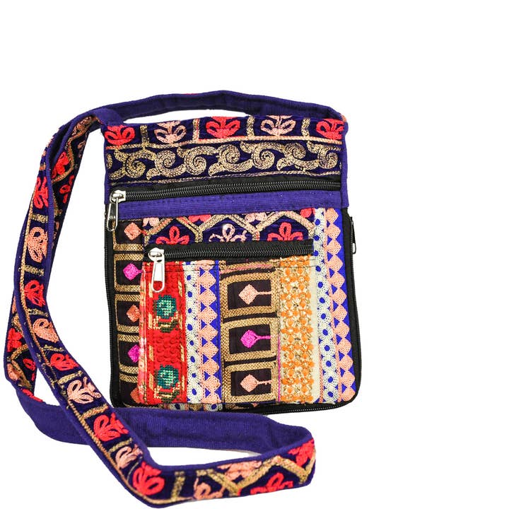 Zumki - Wholesale Crossbody Bag - Women's - Sage Embroidered Crossbody Bag7