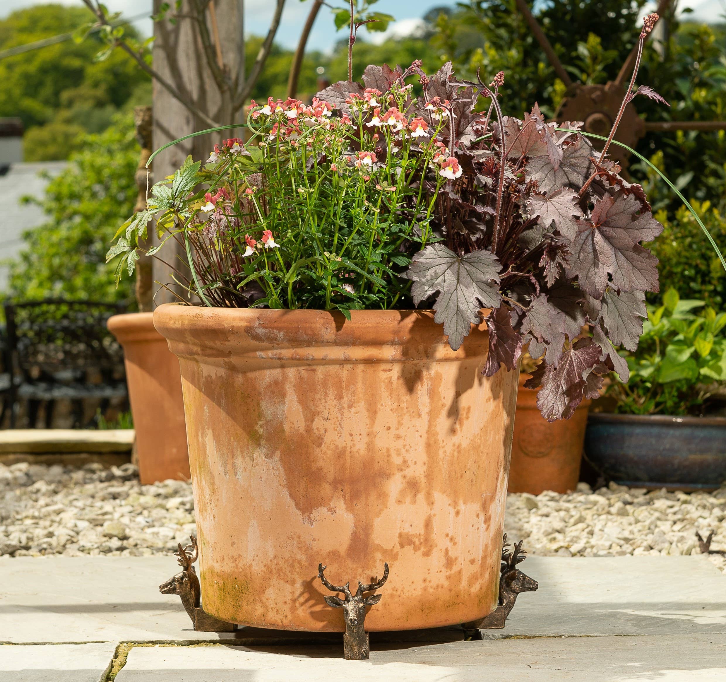 Jardinopia US - Wholesale Plant Pot Stand - Stag Plant Pot Feet - Set of 36