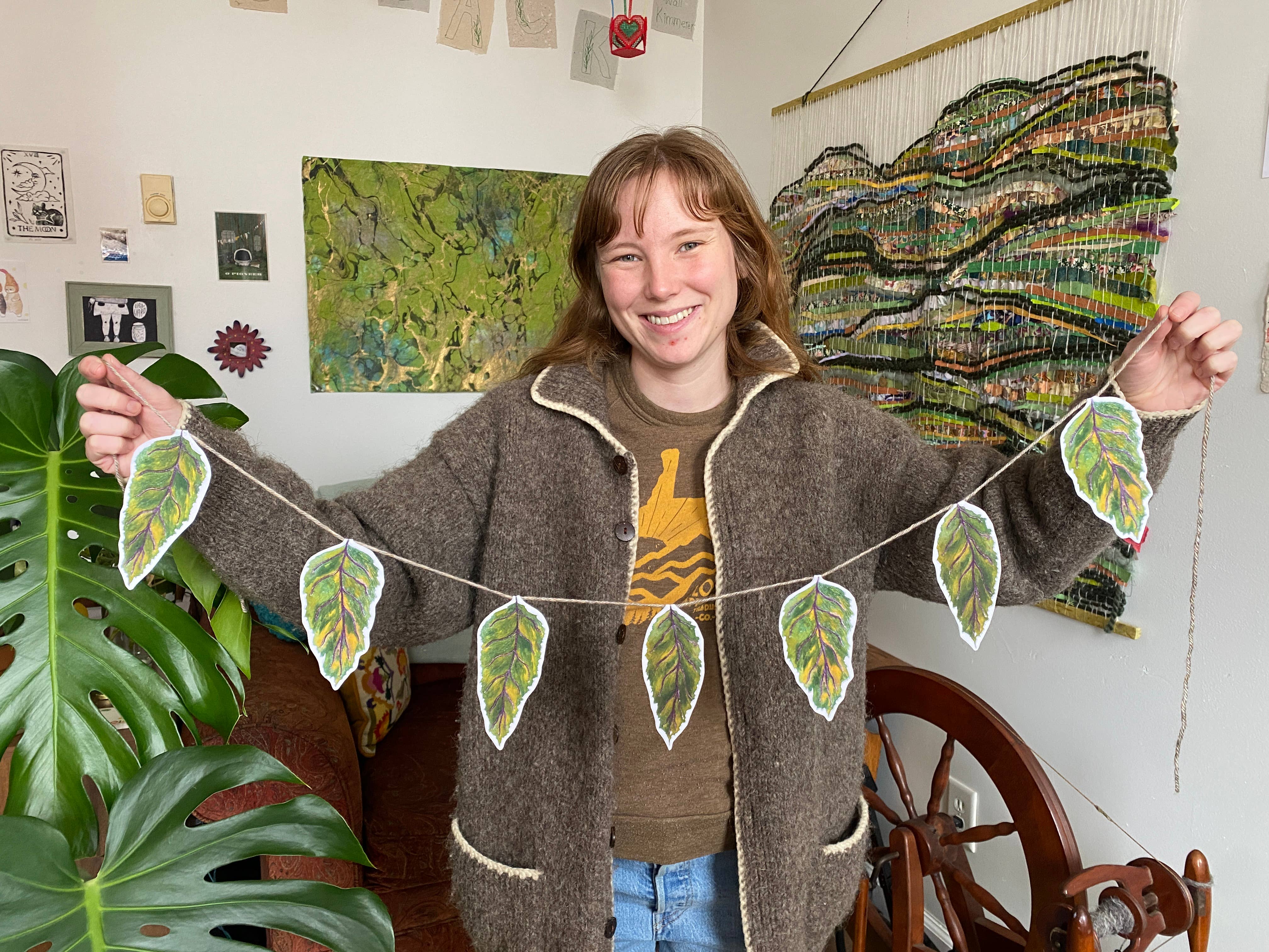 Nevada Tribble Art - Wholesale Wall Decor - Kids & Baby - Leaf Flag Garland2