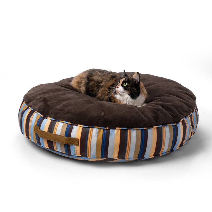 Round Stripe Pet Bed With Fur for wholesale by Carolina Pet Company