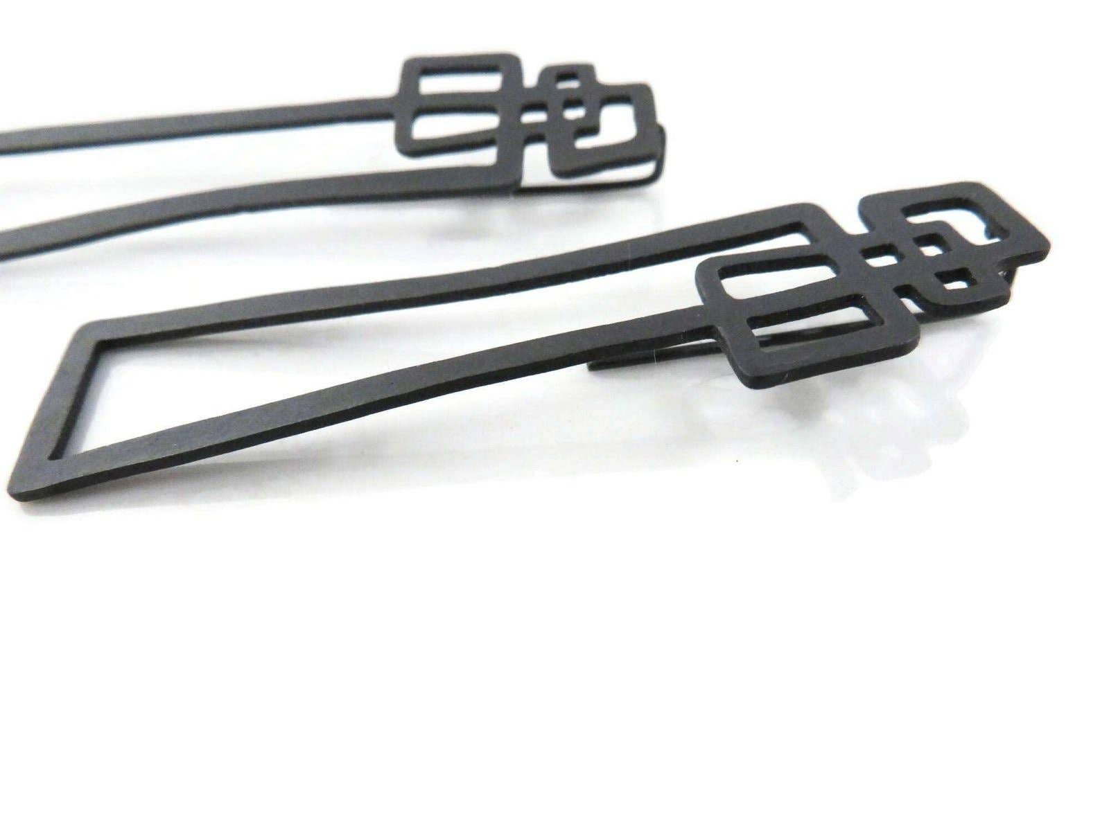 Kimya Joyas - Wholesale Dangle Earrings - Abstract Oxidized Silver Dangle Earrings5