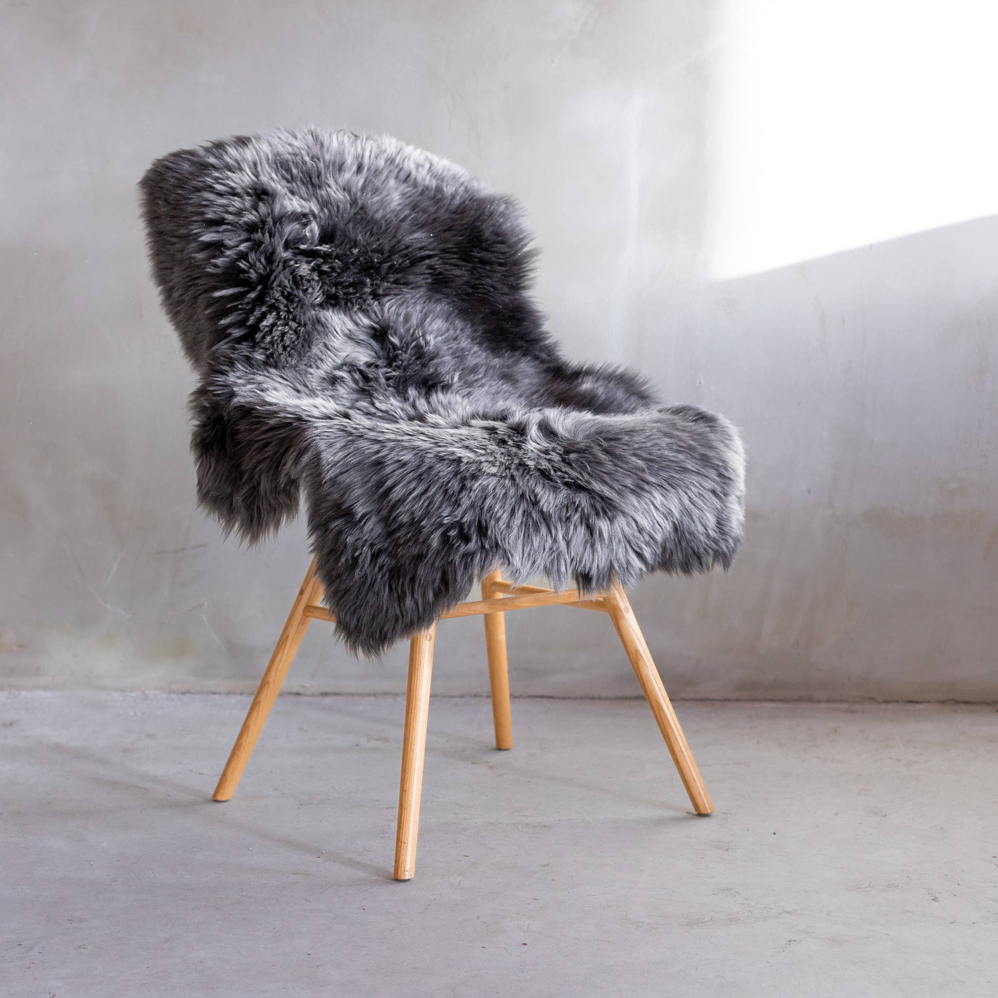 Van Buren – Großhandel Stühle – Neuseeländisches Lammfell | 23 Farben20