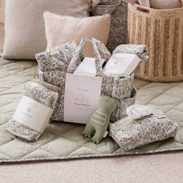 Avery Row - Wholesale New mom gift box/set - Essentials New Baby Gift Set - Riverbank