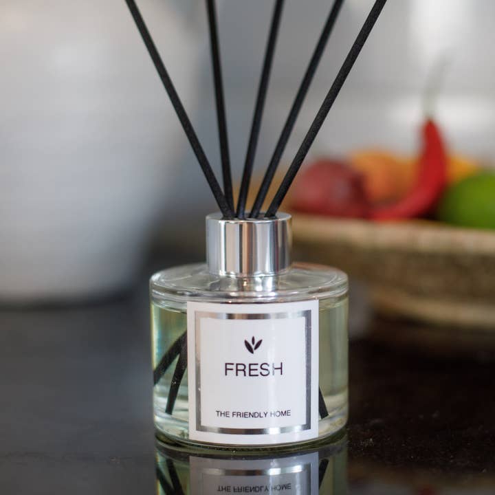 The Friendly Home - Wholesale Reed Diffuser - Fresh, fragrance sticks, Friendly Collection. 100 ml3