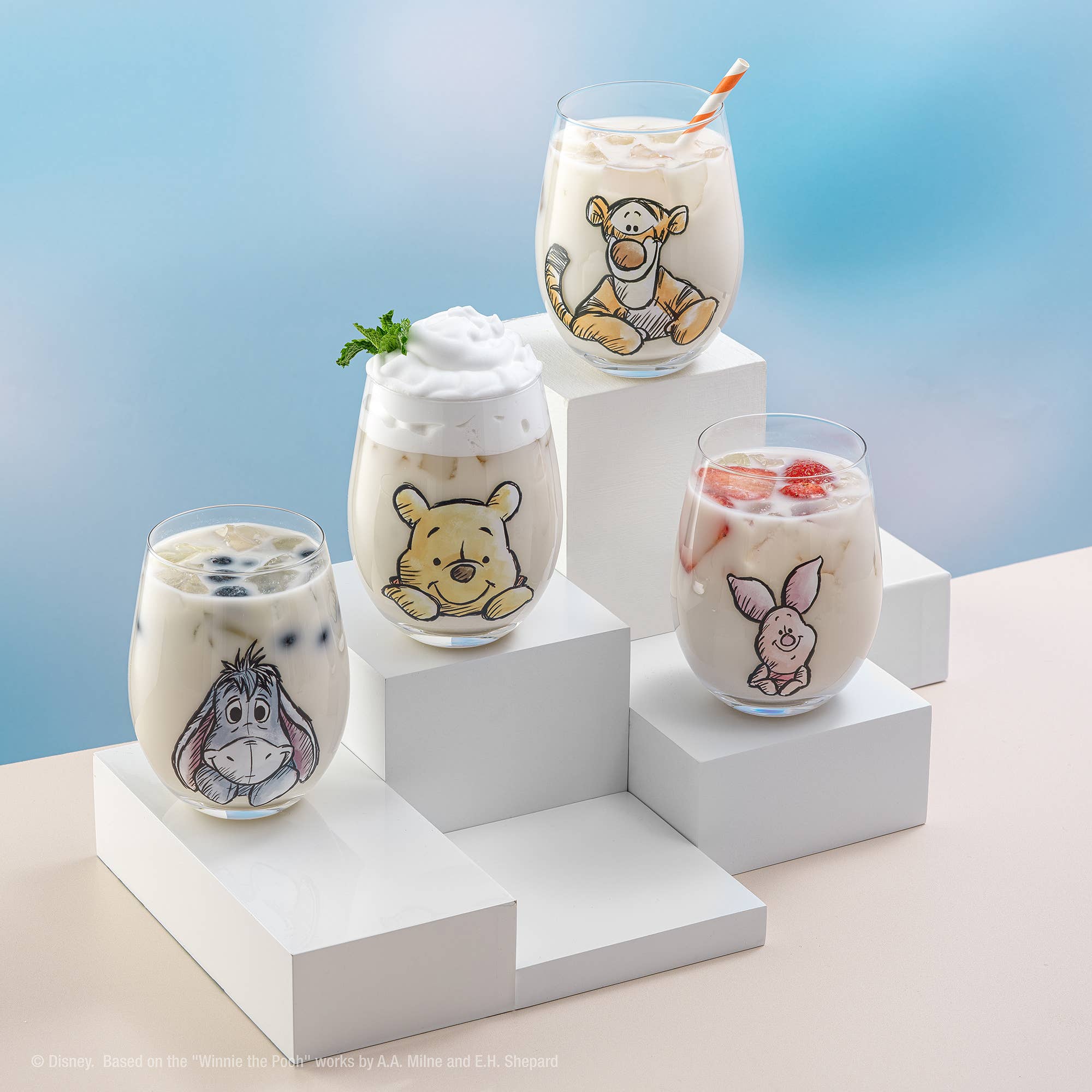 JoyJolt – wholesale Drinking glass/cup – Disney Winnie the Pooh Stemless Drinking Glasses1