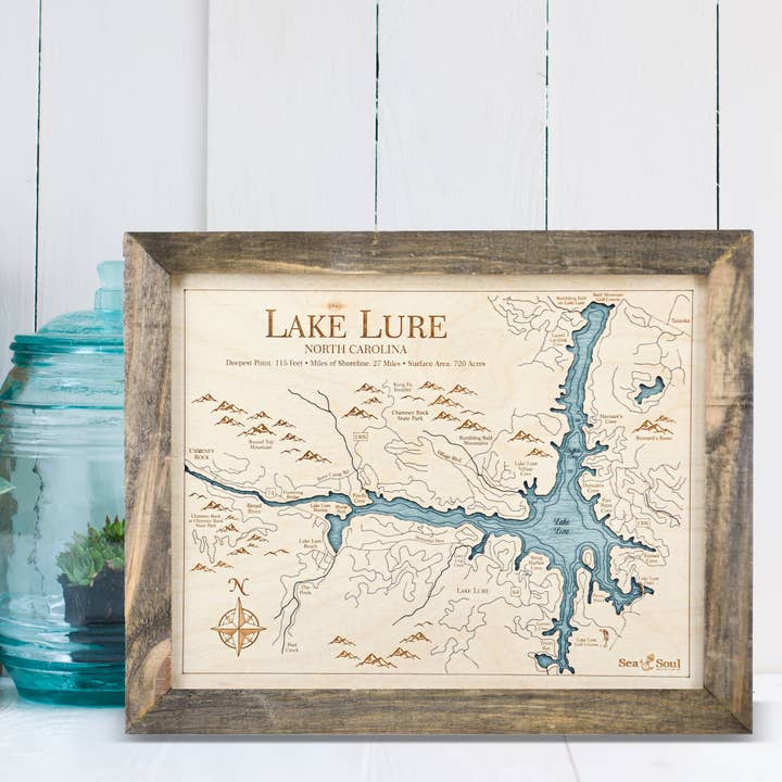 Carte Nautique en Bois 3D du Lac Lure - Art Mural à 2 Niveaux pour la vente par Sea & Soul Nautical Chart Art