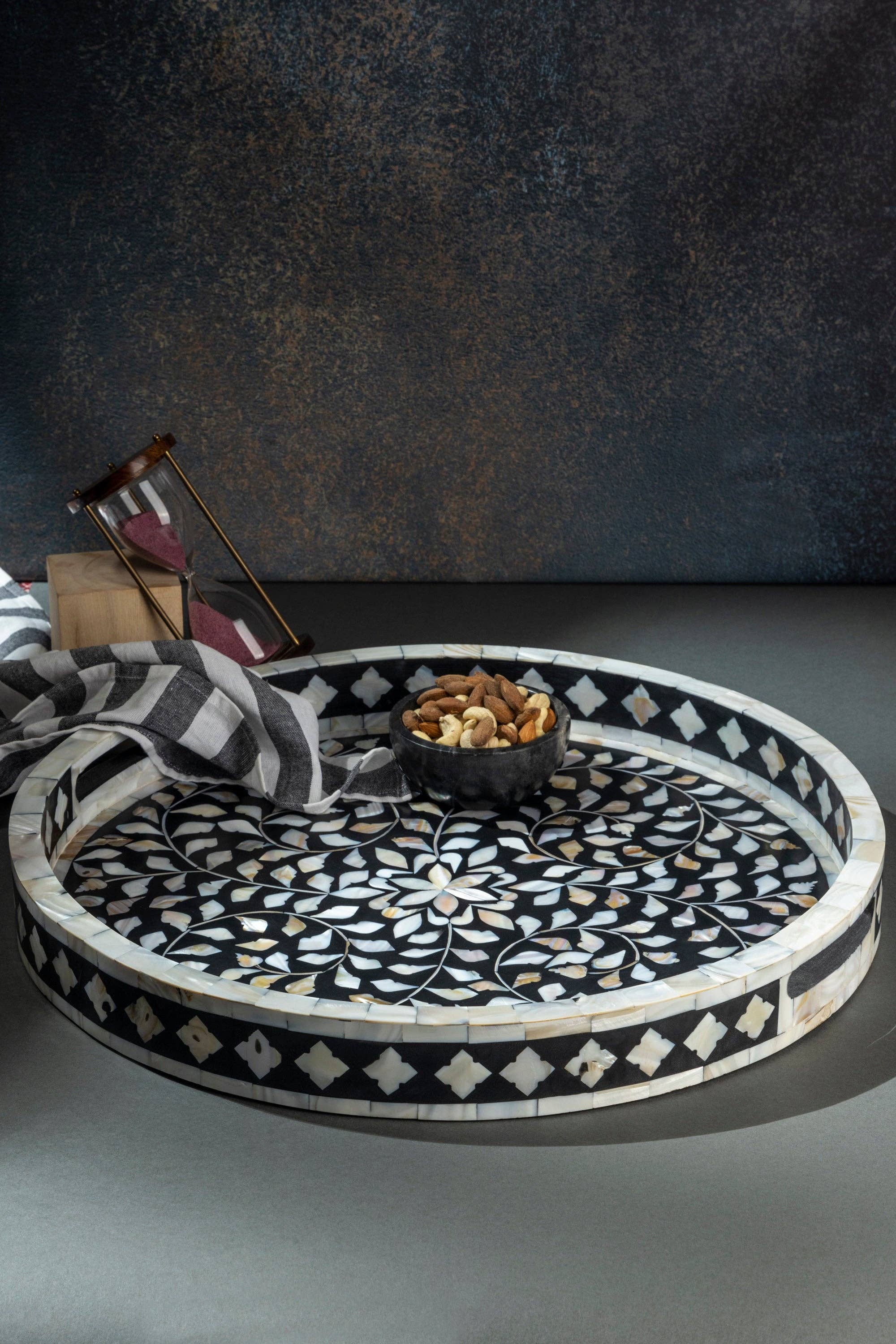 GAURI KOHLI – wholesale Decorative tray – Jodhpur Collector’s Inlay Round Tray7